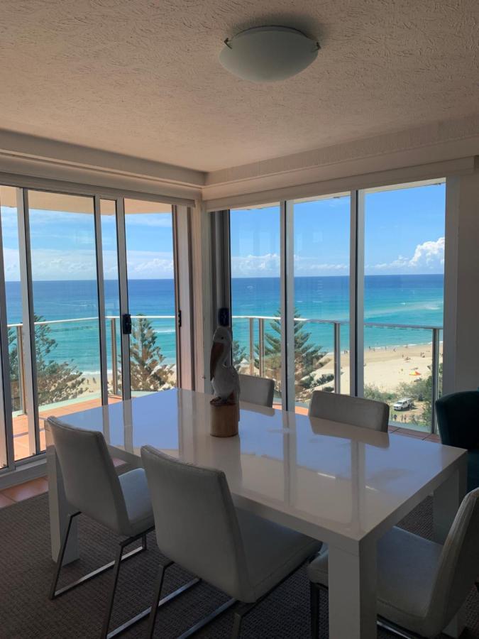Pacific Regis Beachfront Holiday Apartments Gold Coast Exterior photo